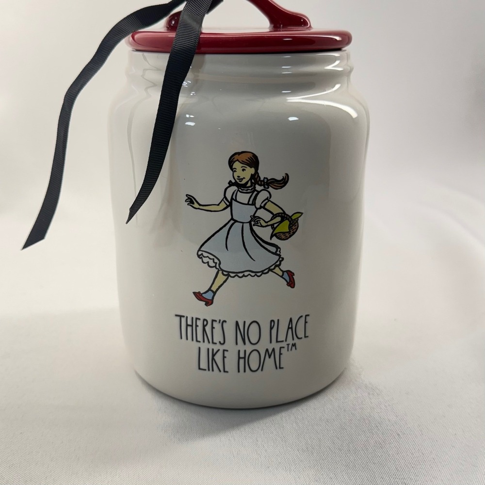 New‎ Rae Dunn Wizard Of Oz There's No Place Like Home Canister W/Dorothy Red Lid